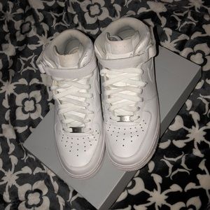 Nike Air Force 1 mid